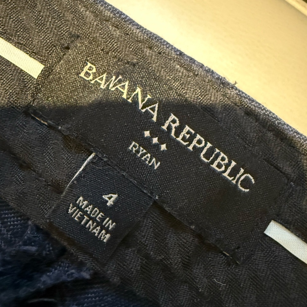 Banana Republic Navy Trousers - Picture 2 of 7